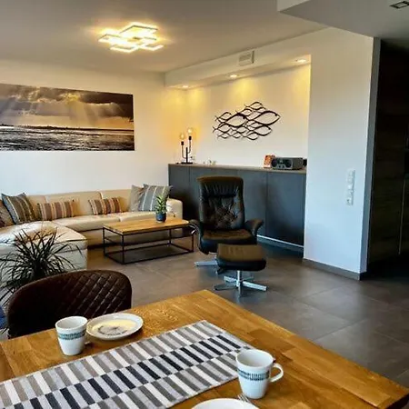 Penthouselounge Duhner Allee דירה קושהאבן